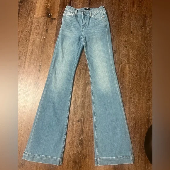 7 For All Mankind Light Blue Wide Leg Jeans. Size 25. Great Fit! - Picture 1 of 7